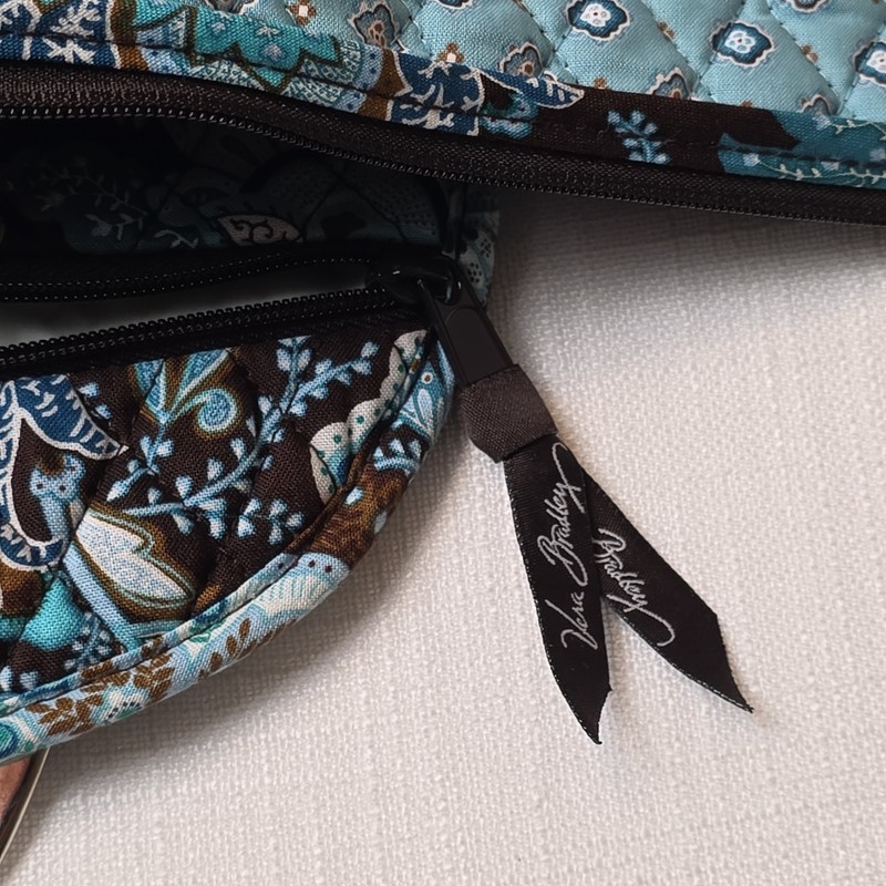 Vera Bradley Java Blue Quilted Hanging Garment Bag NWOT gallery