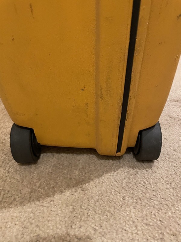 Samsonite Yellow Hardshell Cartwheel Style w/ Triple Latch Suitcase gallery