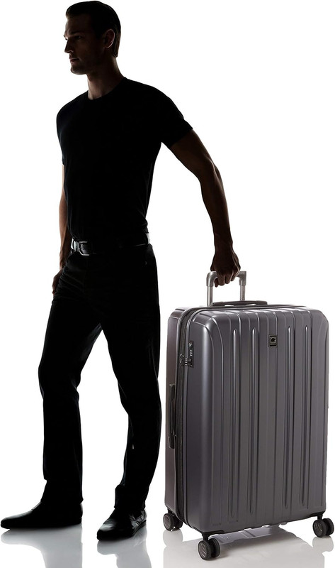 Graphite Titanium 29" Expandable Spinner Checked Luggage for Travelers gallery