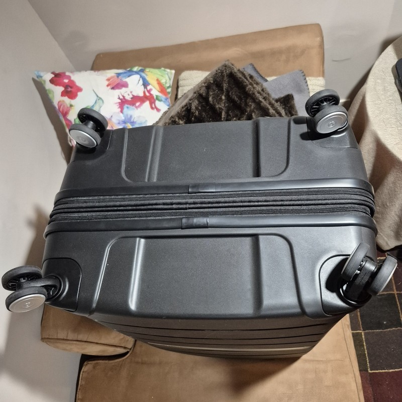 Samsonite Tech Two 2.0 2-piece Hardside Set Luggage Gray 27 & 21 N/b gallery