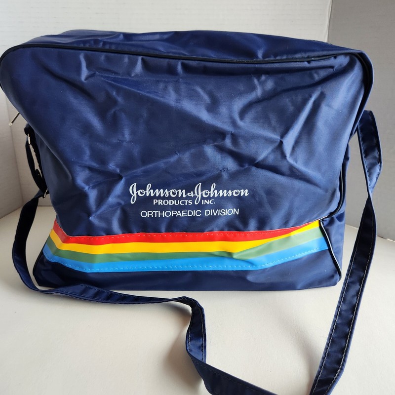 RARE Johnson & Johnson Orthopaedic Division Adj Strap Duffle Bag Blue W/ Rainbow