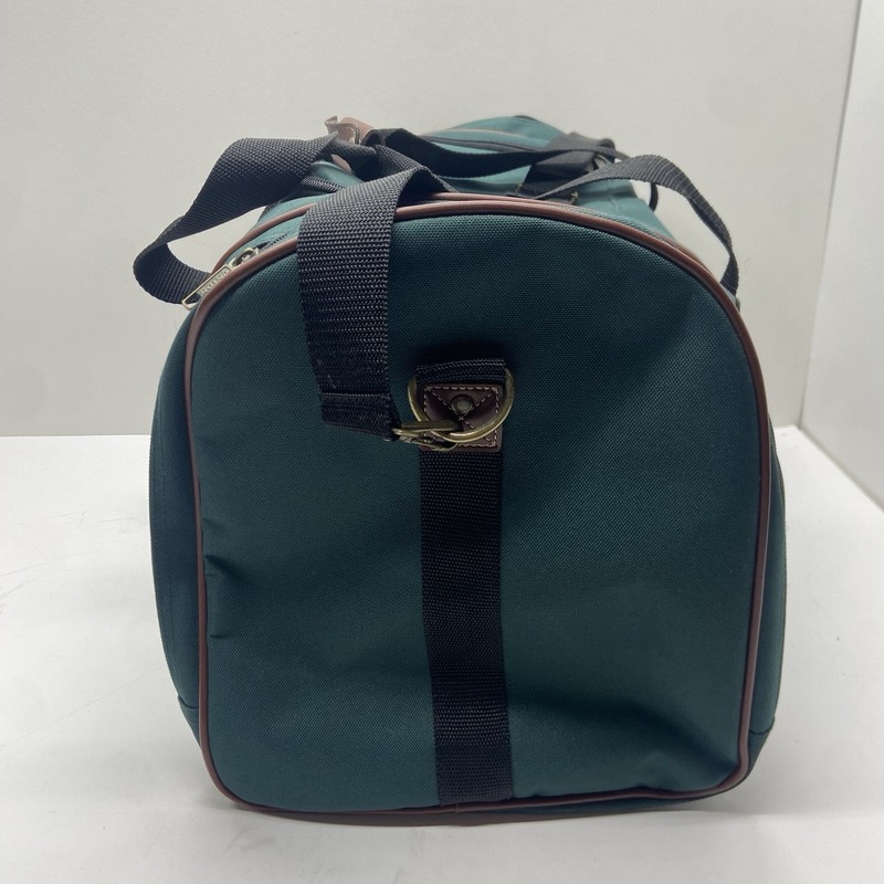 Union Pack Collection New York Duffle Bag hunter green canvas 21x12x13 gallery