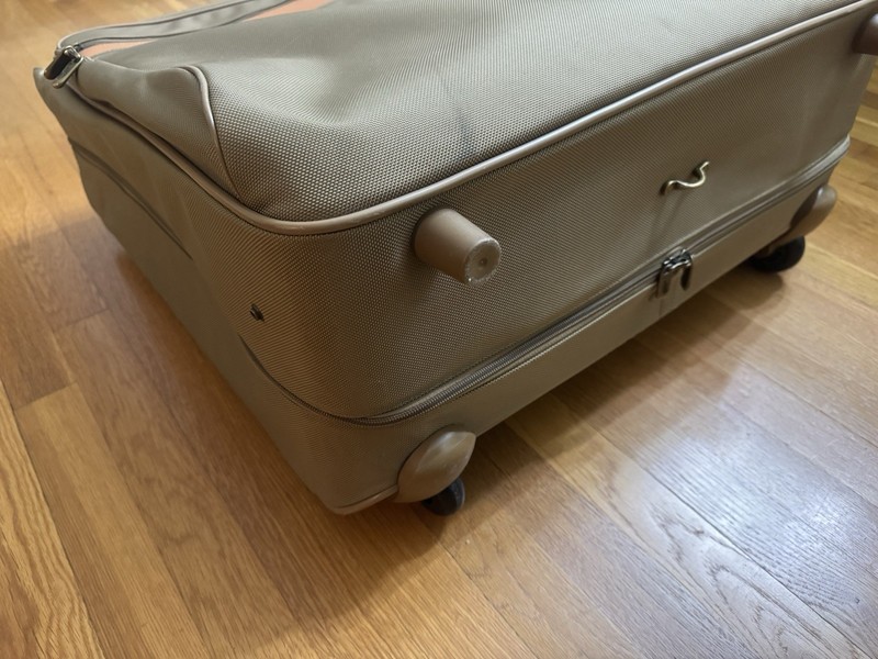 NEW Hartmann Intensity Collection Mobile Traveler Garment Bag Luggage Coffee 24" gallery