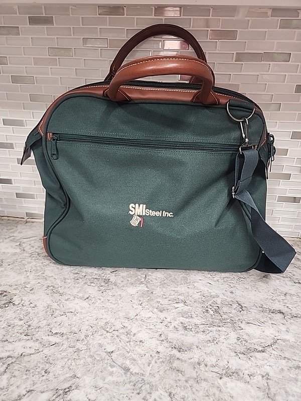 Vintage Hunter Green Travel Carry on Luggage BAG SMI Steel Inc 16″x 13 x 5-1/2″
