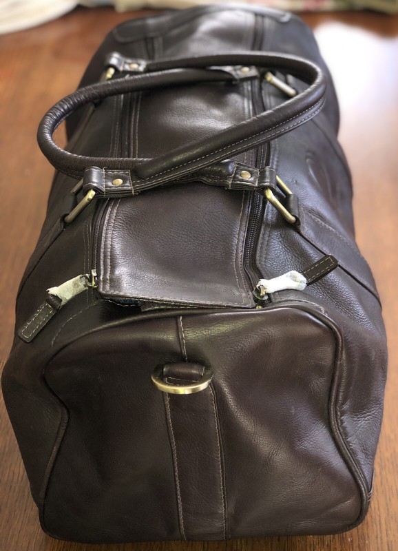 Clava Simple Leather Gym Duffle Shoulder Top Handle Traveling Bag 19”x10”x10” gallery