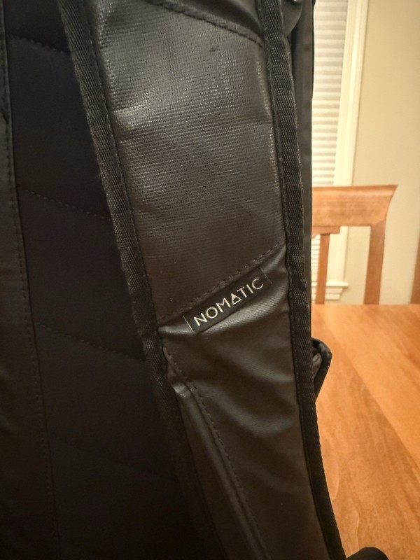 Nomatic Standard Backpack Expandable 20-24L Black Travel Work Bag gallery