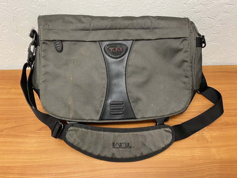 Tumi Over The Shoulder Bag, Balistic Nylon, Green, Lots Of Pockets, Expandable