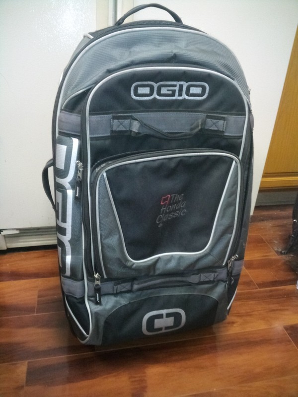 Ogio Rig Layover Wheeled Rolling Suitcase Luggage 30"- Expandable- Honda Classic
