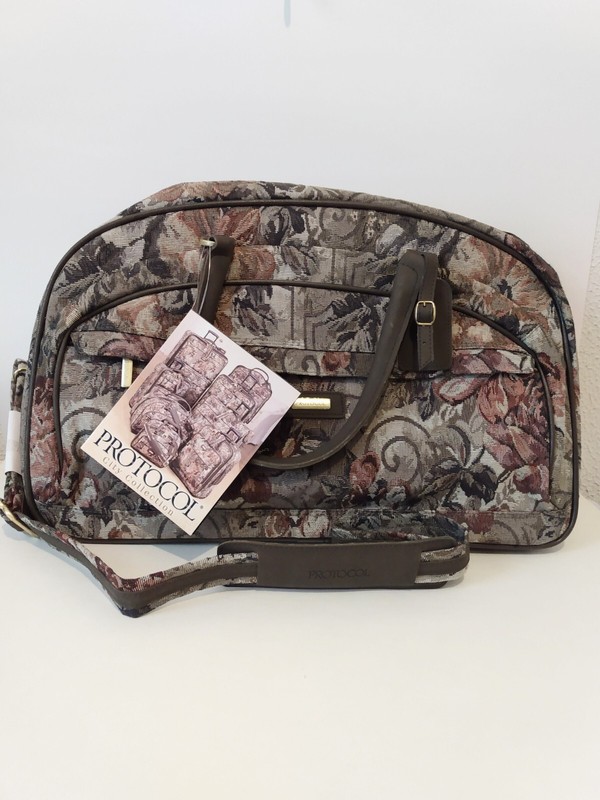 Protocol Collection Zip Shoulder Strap Lock Keys 20" Carry On Travel Bag NWT gallery