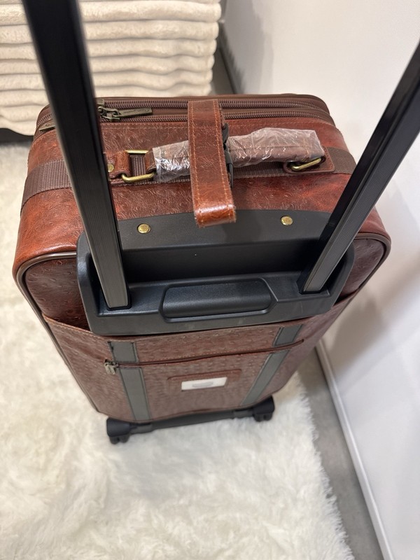 AmeriLeather Brown Leather Rolling Carry On Suitcase with Wheels