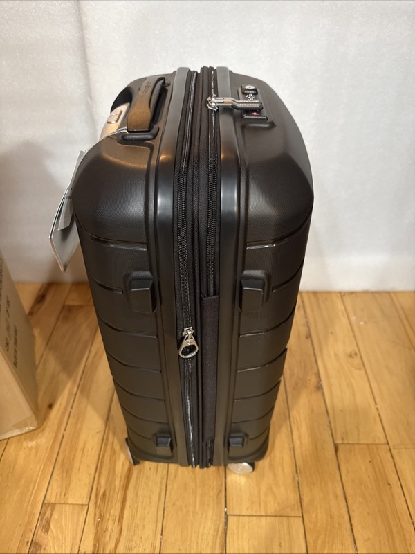 Samsonite 21" Freeform Hardside Expandable Carry-On Luggage Bag Spinner Wheels gallery