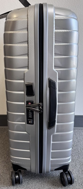 Samsonite Proxis Medium Spinner Suitcase Luggage, Silver gallery