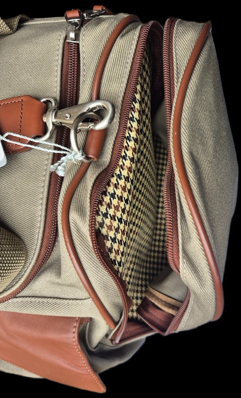 NWT Cutter & Buck Weekender Travel Bag & Dopp Kit - Las Vegas Logo - 2 Pieces gallery