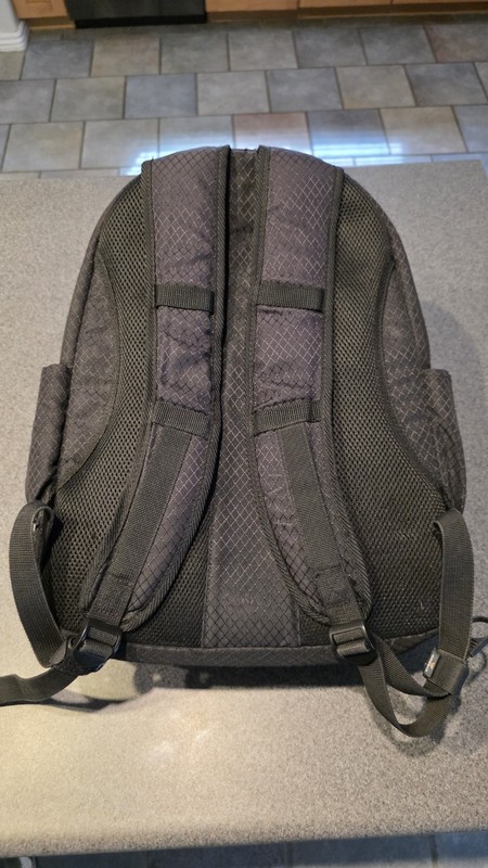 Classic Flight Gear Tailwind Pilot Backpack by Sporty's, Fair Condition gallery