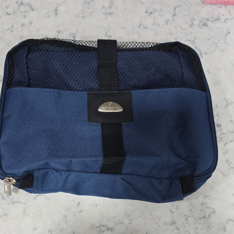 Samsonite Toiletry Kit Zip-Around Mesh Pocket Nylon Travel Bag Blue VTG 1990s.