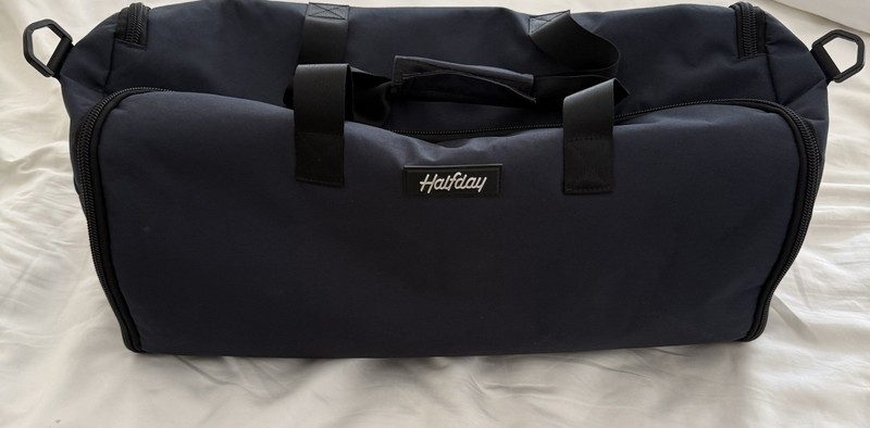 Halfday Travel Garment Duffel Bag Navy Blue 2-in-1 Weekender Suit Bag.