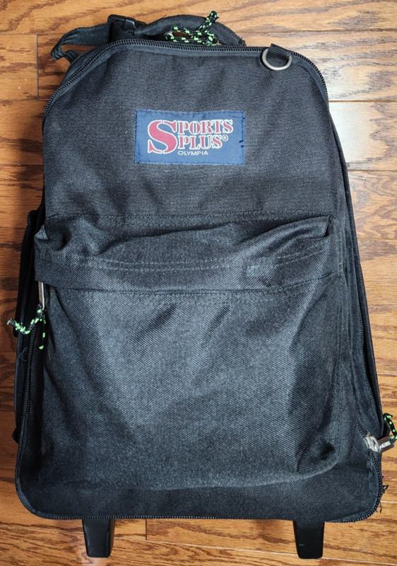 Vintage Olympia Sports Plus Rolling Backpack Carryon Bag Luggage America Inc