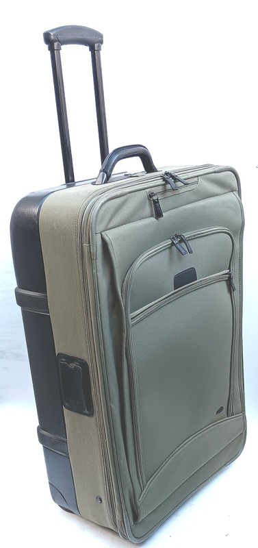 SAMSONITE LUXE COMBINATION HARDSIDE /SOFTSIDE 29IN 2 WHEEL SUITCASE ARMY GREEN gallery