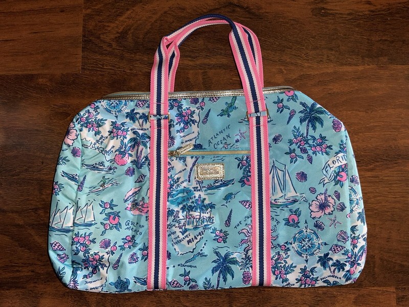 Lilly Pulitzer Road Trip GWP ROLLING LUGGAGE TRAVEL SET Duffel Cosmetic Case NWT gallery