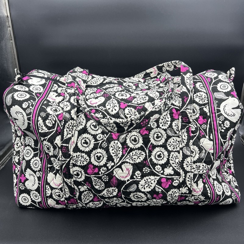 VERA BRADLEY DISNEY PARKS PINK/PURPLE MICKEY MEDALLIONS LARGE DUFFLE GOOD COND