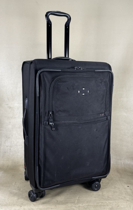 Preowned TUMI Alpha 4 Wheeled 27″ Expandable Long-Distance Trip Spinner 22065DH