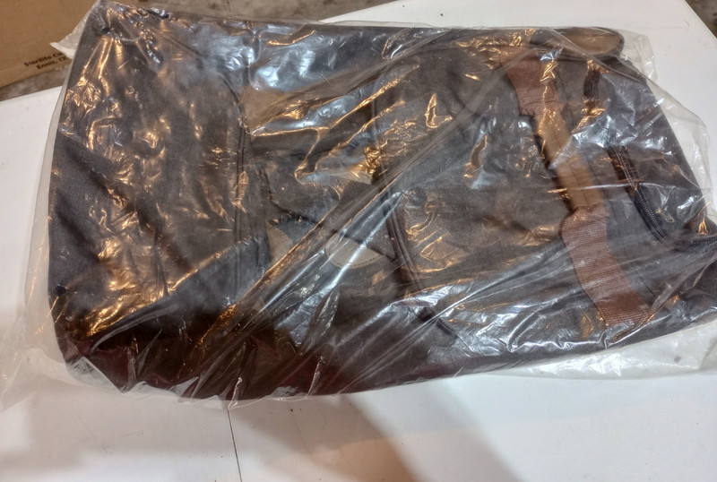 BELLA RUSSO 6 PIECE: 2 DUFFLE, 1 TROLLEY, 1 BAG AND 2 HAND BAGS .-ALL BRAND NEW gallery