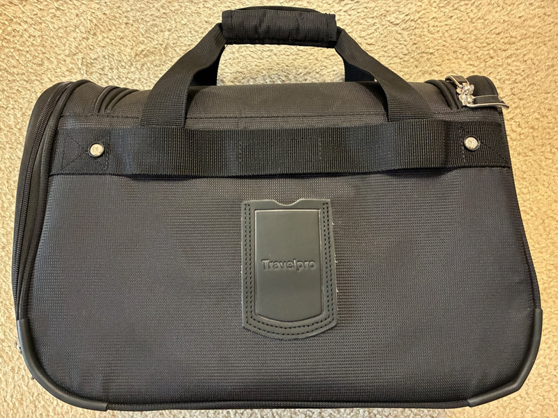 TRAVELPRO MAXLITE 5 SOFTSIDE LIGHTWEIGHT UNDERSEAT TOTE BAG WEEKENDER BLACK gallery