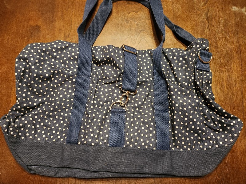 Thirty One Fold Over Weekender - Personalized JRM Rasberry On Navy gallery