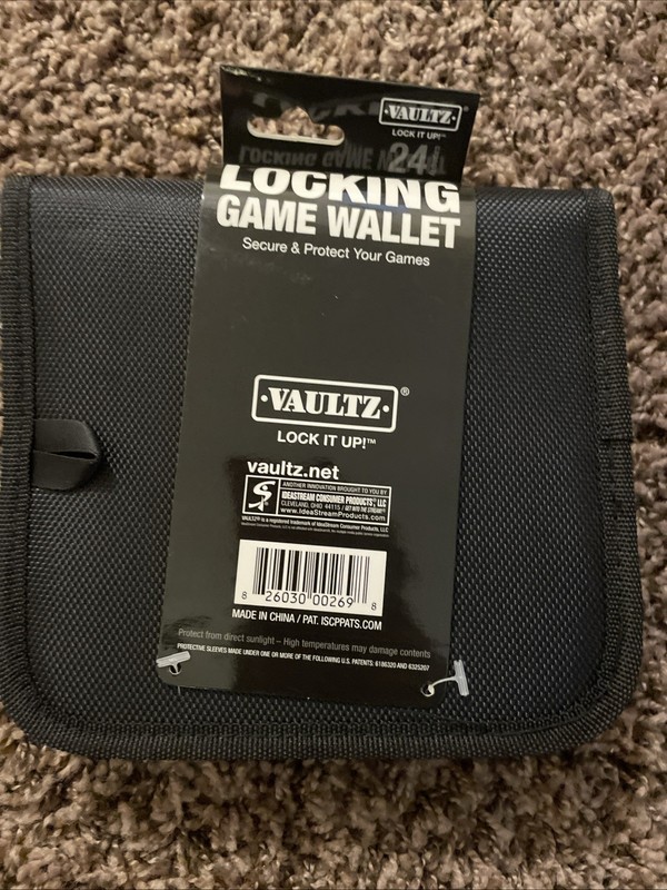 Vaultz Protective Locking Game CD Wallet - 24 Capacity Black gallery
