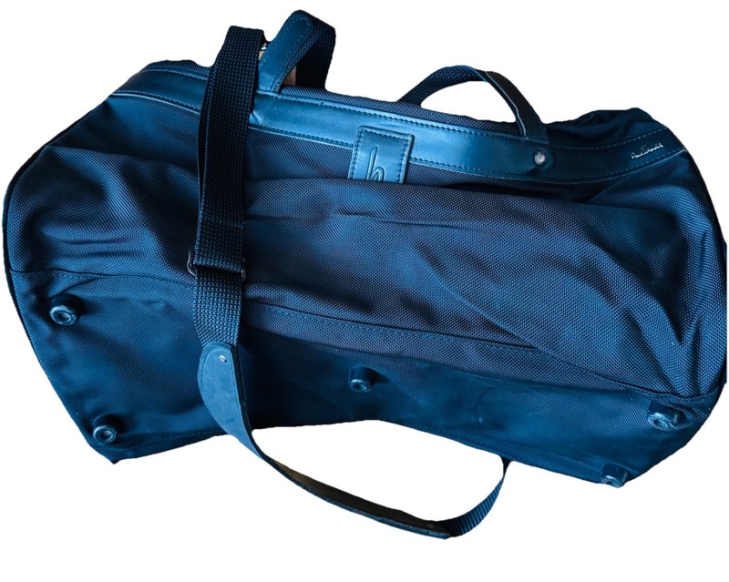 Hartmann 21” Black Ballistic Nylon Expandable Carry On Travel Bag Shoulder bag