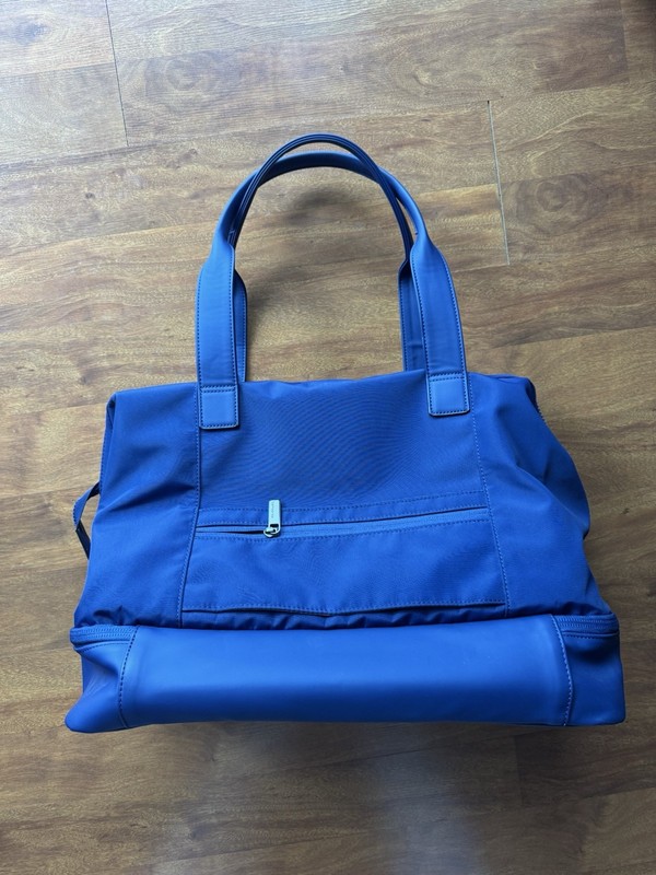Samsonite Drop-Bottom Weekender Duffel Navy USED ONCE