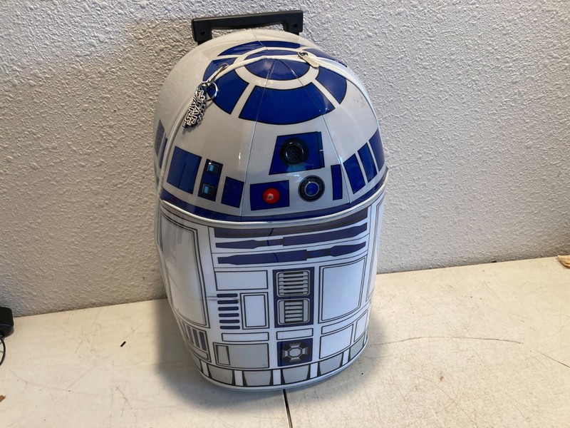 RARE Disney Store Star Wars R2D2 Rolling Suitcase Luggage
