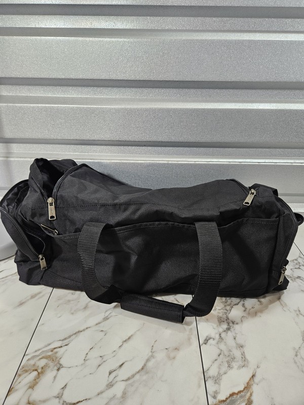 Carhartt 40L Utility Duffel Bag Black Water Resistant 600D CB0499 New With Tags gallery
