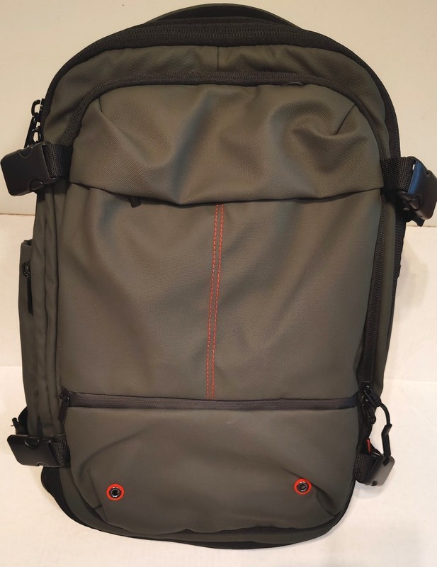 EXPANDABLE COMPRESSION / VACUUM TRAVEL BACKPACK – NEW WITH TAGS (NO AIR PUMP)
