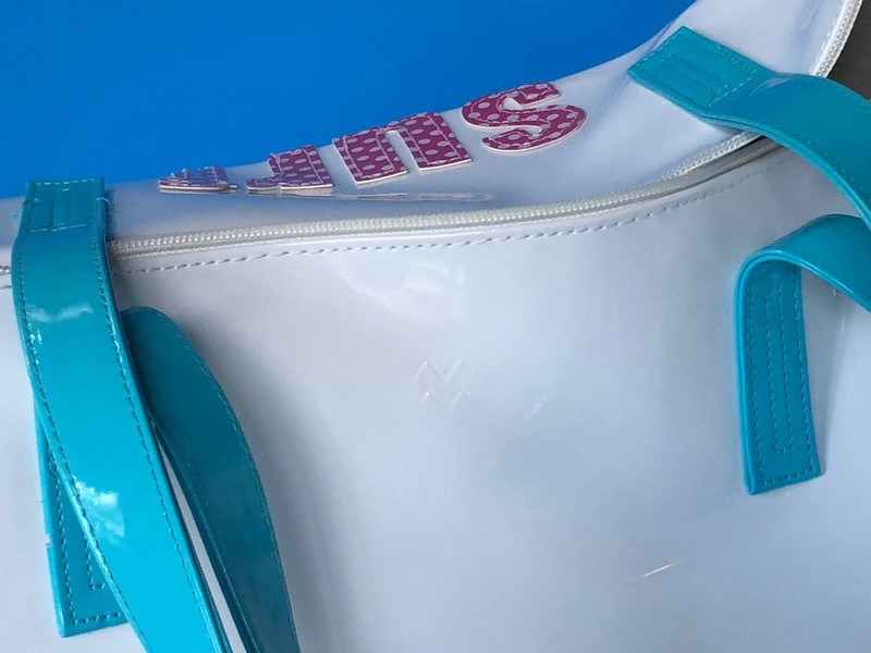 NEW! MACBETH Collection LG DUFFLE Bag WHITE PATENT 'Surf Sun Sand' Summer Beach gallery