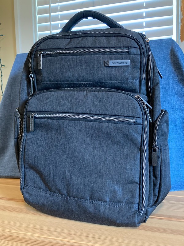 Samsonite Double Shot Modern Utility Backpack Laptop-Tablet Bag Charcoal Heather
