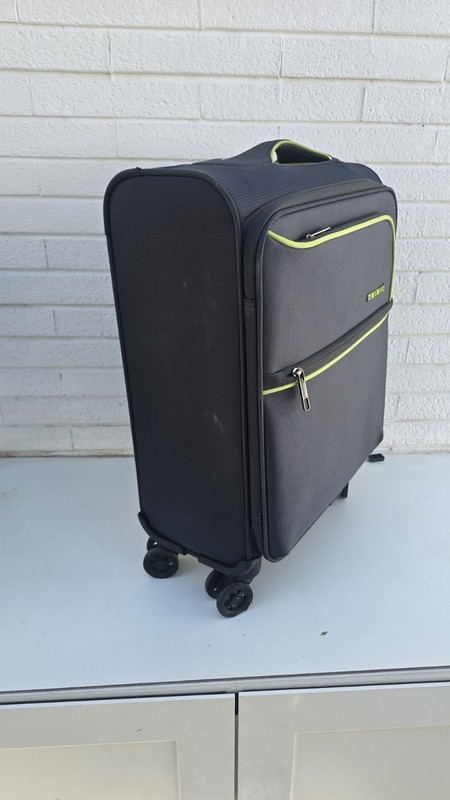 Flylite Trolley Suitcase gallery