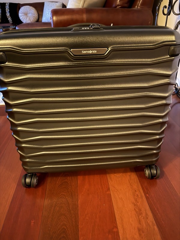 Samsonite Stryde 2 Hardside Expandable with Double Spinner Wheels, Medium Glider