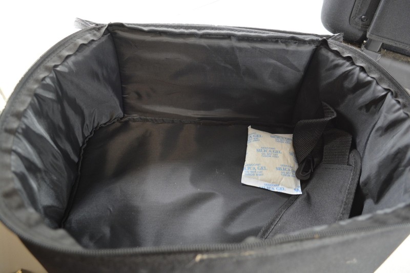 Philips InCourage Set Upright Soft Case Wheels Travel Bag Unisex gallery