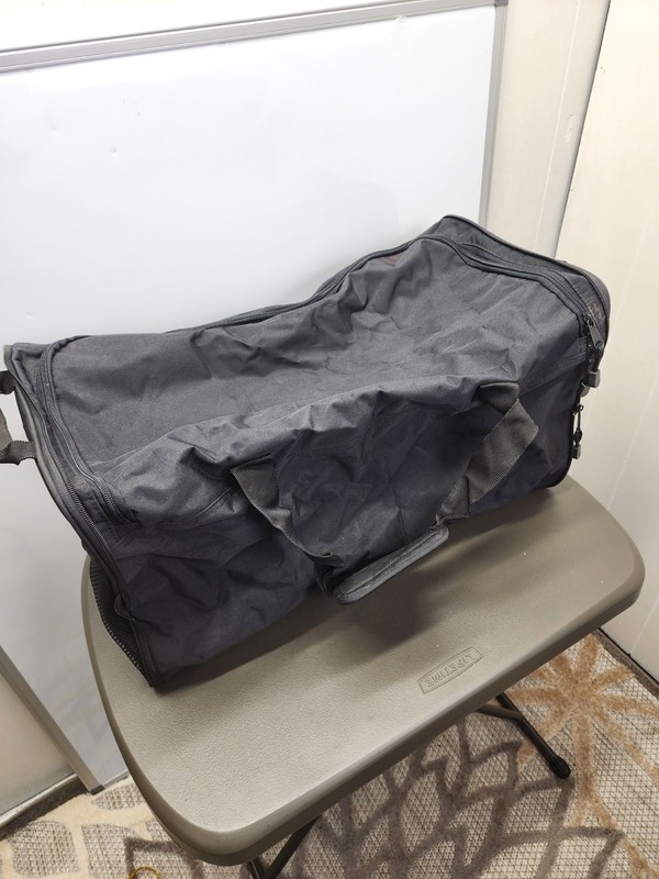 Traveler Club Black Duffle bag Collapsible