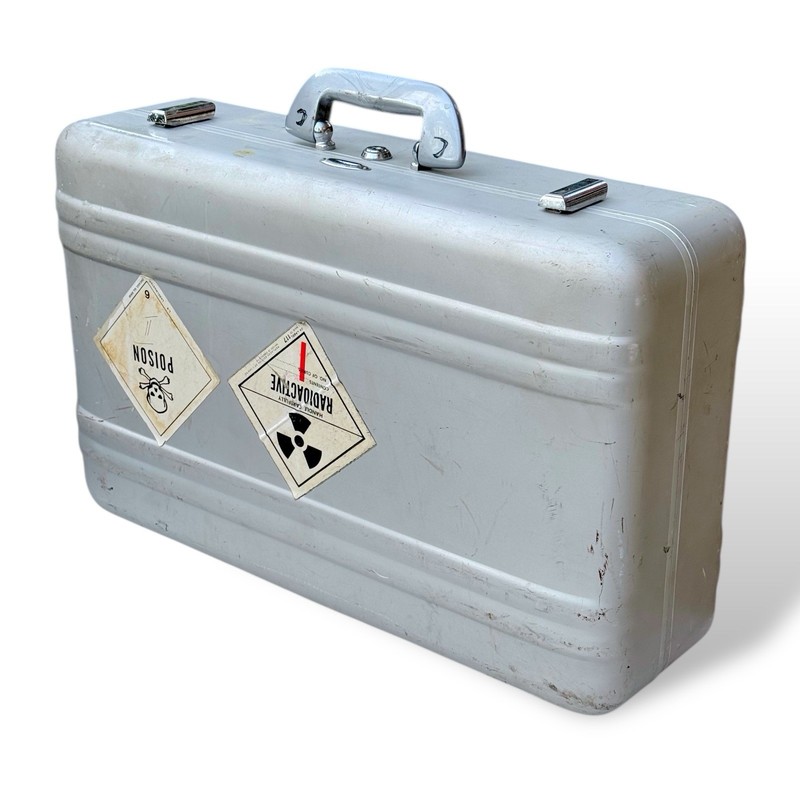 Zero Manufacturing (pre Halliburton) Aluminum Medeco Briefcase Travel Case W/Key