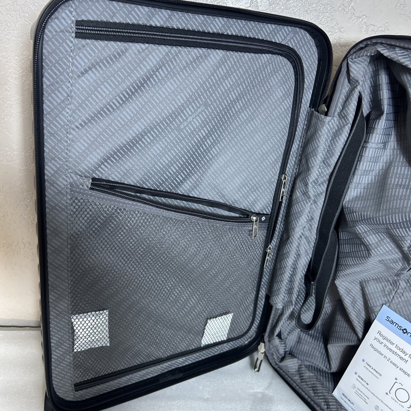 Samsonite Spin Tech 6 Small 20" Expandable Carry-On Spinner Luggage Sapphire Blu gallery