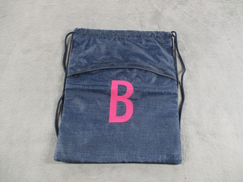 Thirty-One Signature Collection Drawstring Backpack Denim Blue Monogram B Zipper