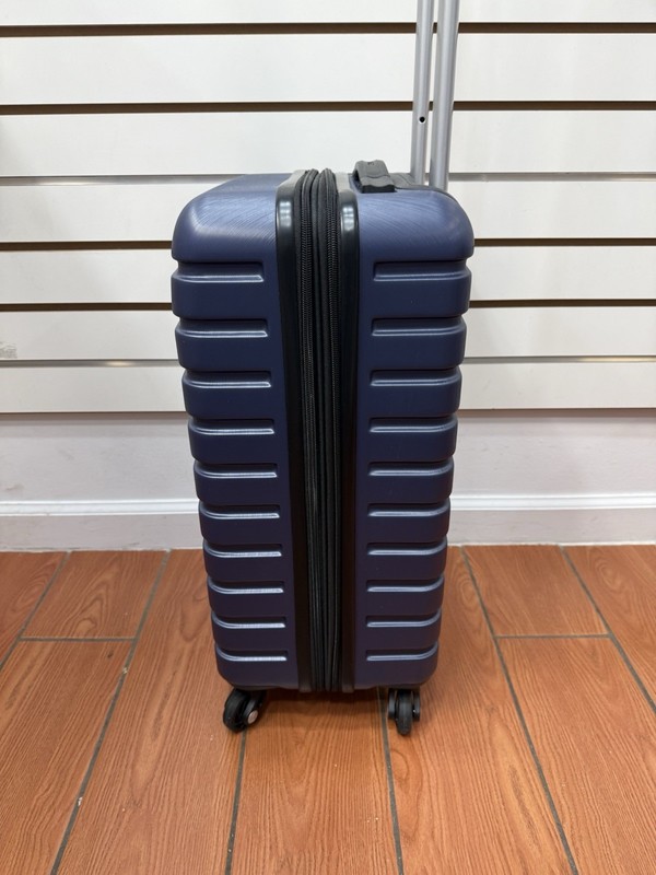 Samsonite uptempo 20" Navy Blue Spinner Carry On Lightweight ABS Plastic Luggage gallery