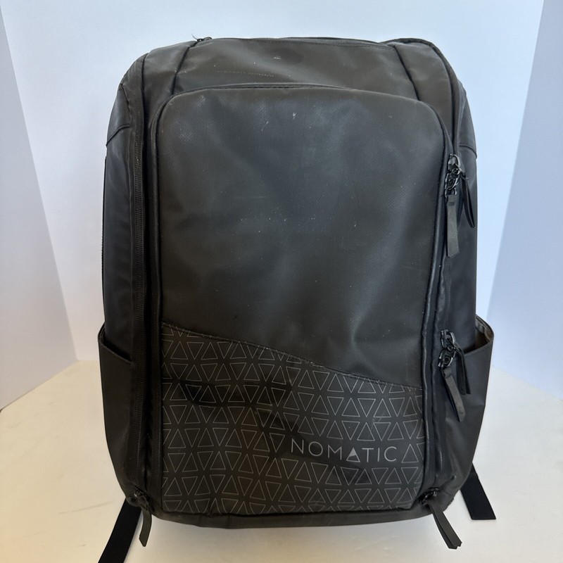 Nomatic Original Backpack 20L Water-Resistant RFID Black Preowned
